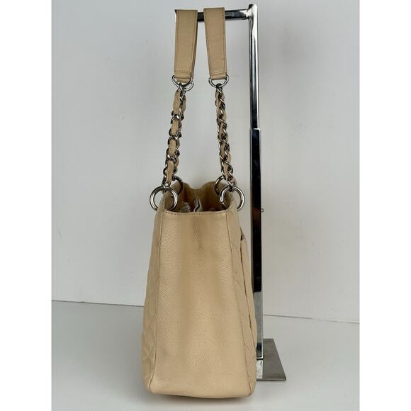 CHANEL Caviar Quilted Grand Shopping Tote Bag in Beige - Picture 2 of 14